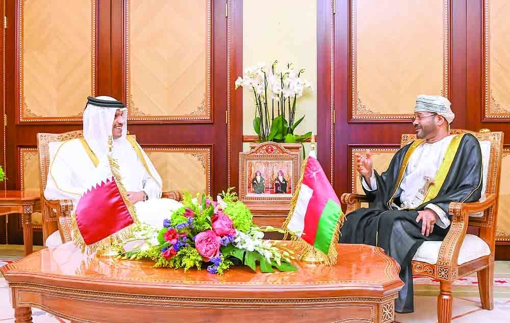 
The two sides discussed developments in the regional scene and the ongoing political and diplomatic actions. — ONA 