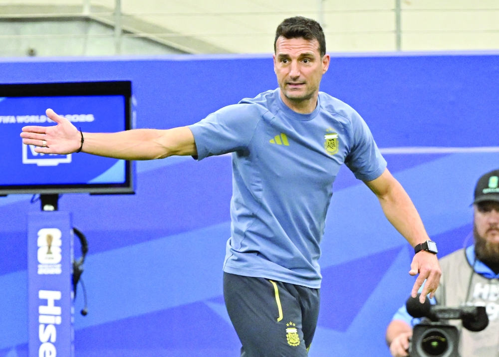 Soccer Football - FIFA World Cup 2026 - Group J - Argentina v Austria - Dallas Stadium, Arlington, Texas, U.S. - June 22, 2026
Argentina coach Lionel Scaloni reacts IMAGN IMAGES via Reuters/Maria Lysaker