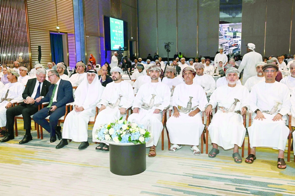 HH Sayyid Mohammed bin Thuwaini al Said presided over the opening of the two-day Al Roya Economic Forum.