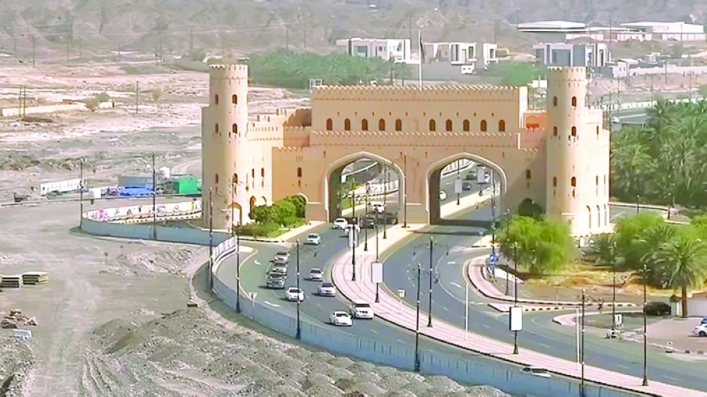 The Al Dakhiliyah Boulevard project is expected to be completed in 2027.