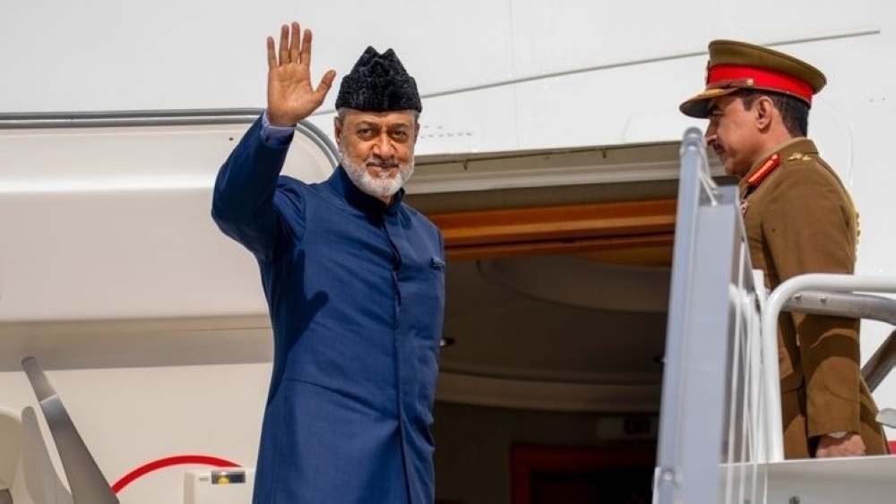 HM concludes consult with to French Republic