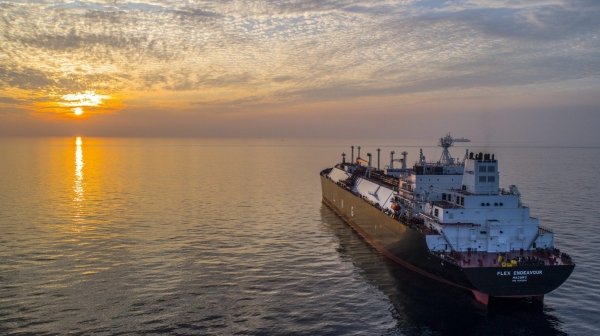 Middle East producers push on with oil, LNG loadings despite ship attacks