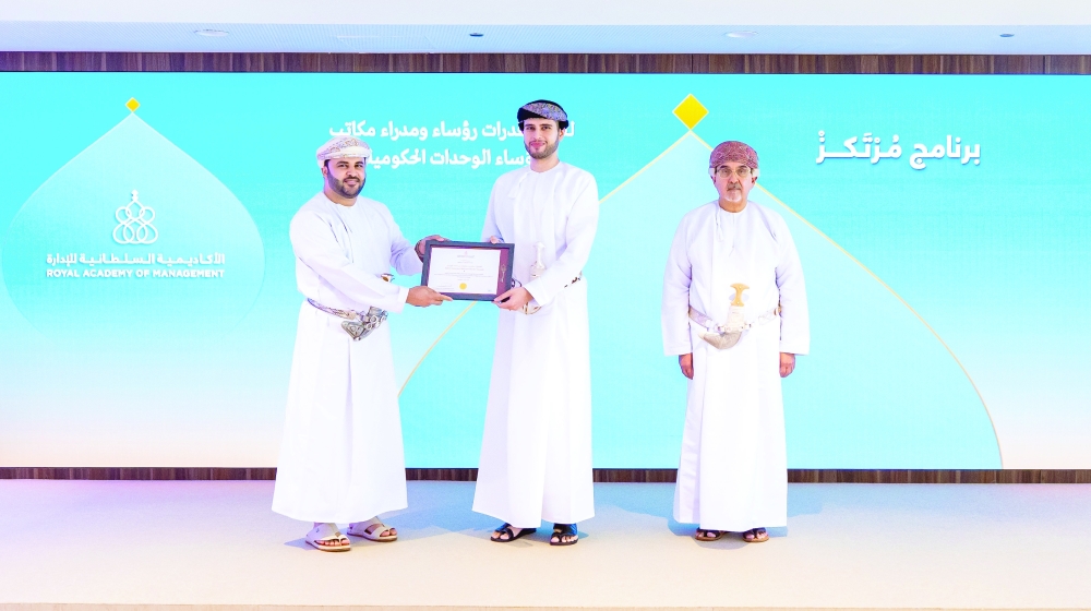 
HH Sayyid Bilarab bin Haitham al Said handing over certification to a participant at the ceremony in Muscat on Wednesday. 