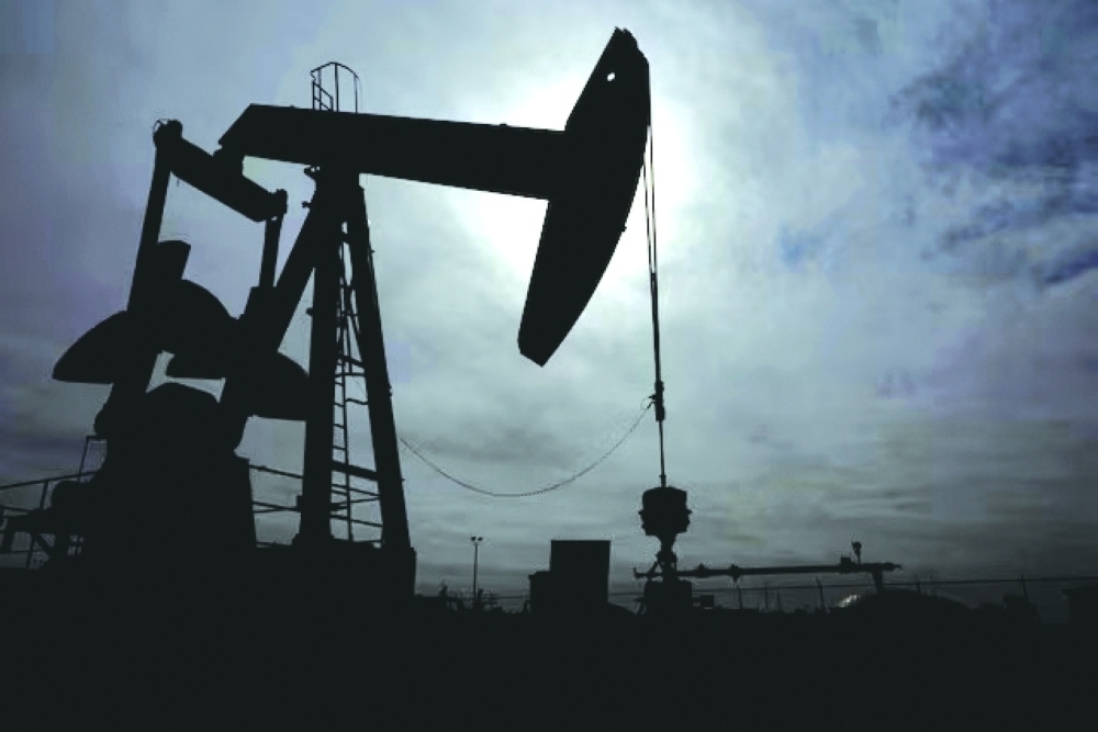 Brent crude futures fell $1.03, or 1.32%, to $76.99 a barrel by 0749 GMT. U.S. West Texas Intermediate crude futures lost 88 cents, or 1.2%, at $72.64 a barrel.