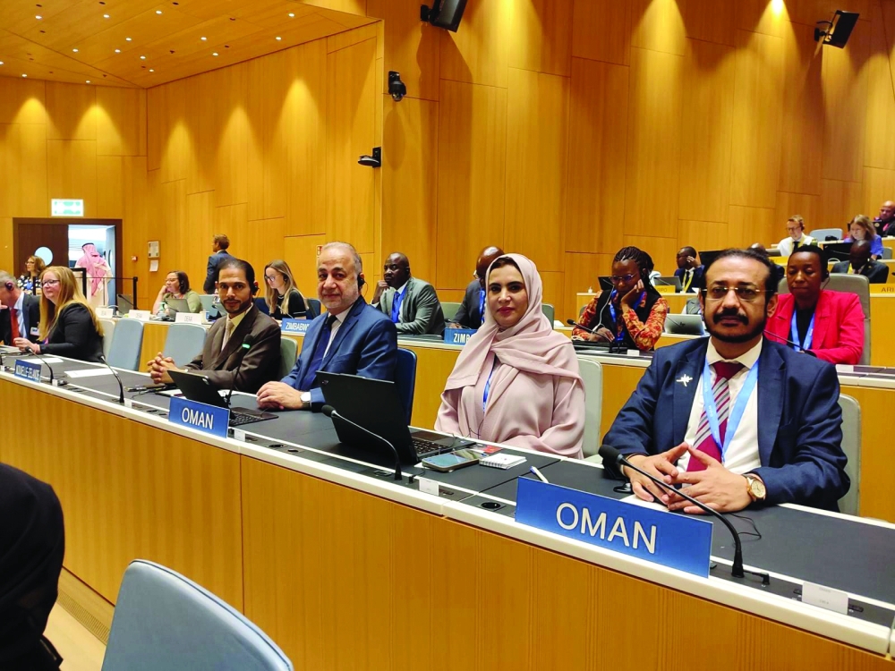 Idris bin Abdulrahman al Khanjari headed the Omani delegation.