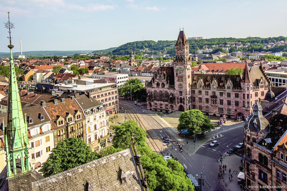 Aerial view of Saarbrücken town hall and the city centre