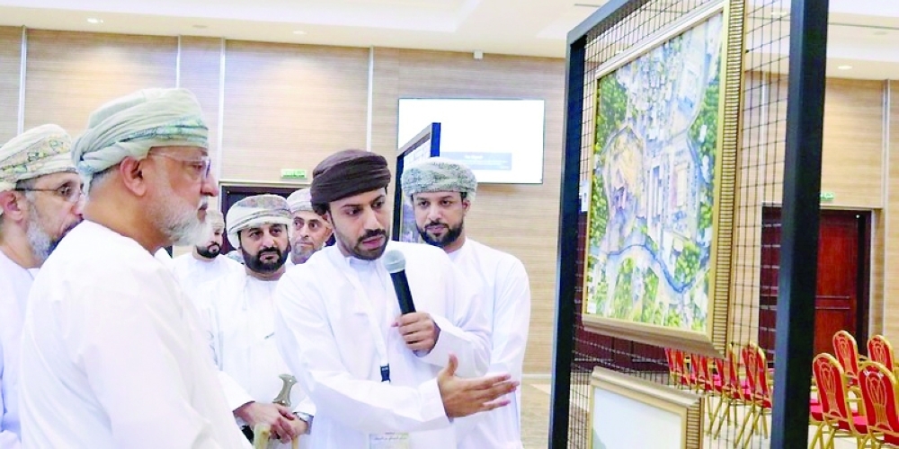 The exhibition offered a unique aerial perspective of Al Rustaq’s landscapes and cultural identity.