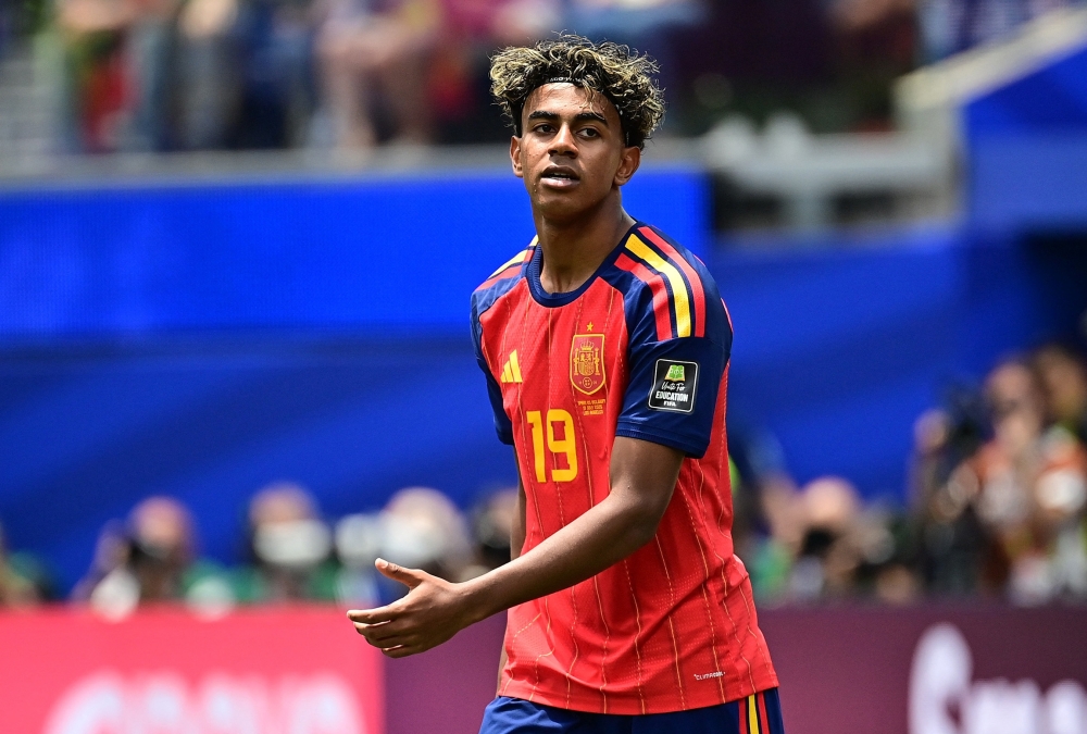 Spain's forward #19 Lamine Yamal . — Reuters