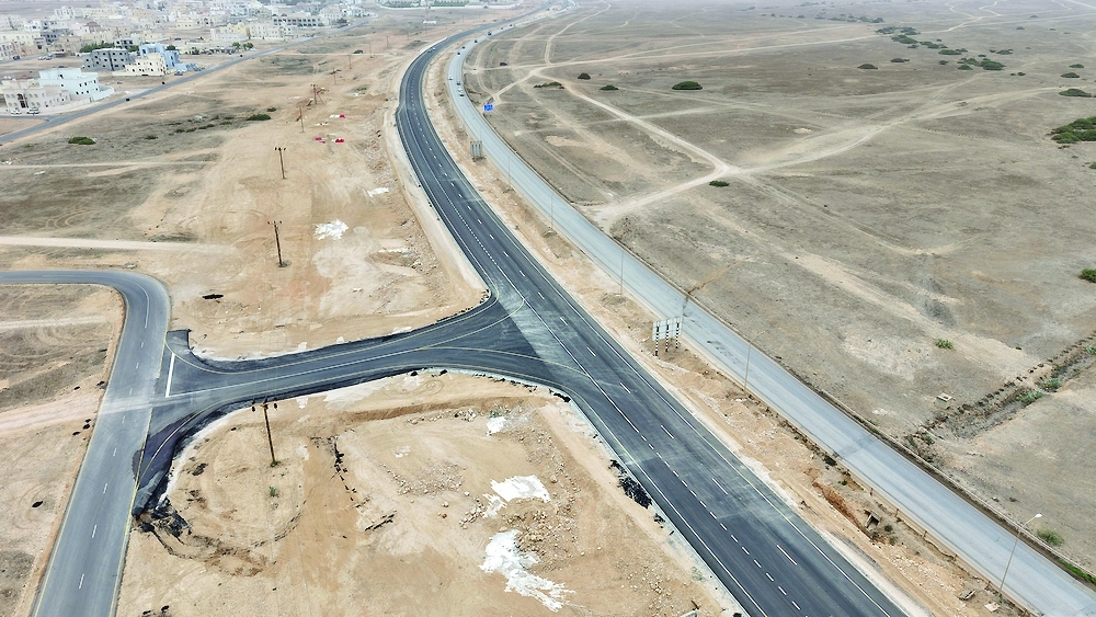 The project, valued at more than RO 4 million, aims to upgrade the main road network in the eastern sector of Salalah city.