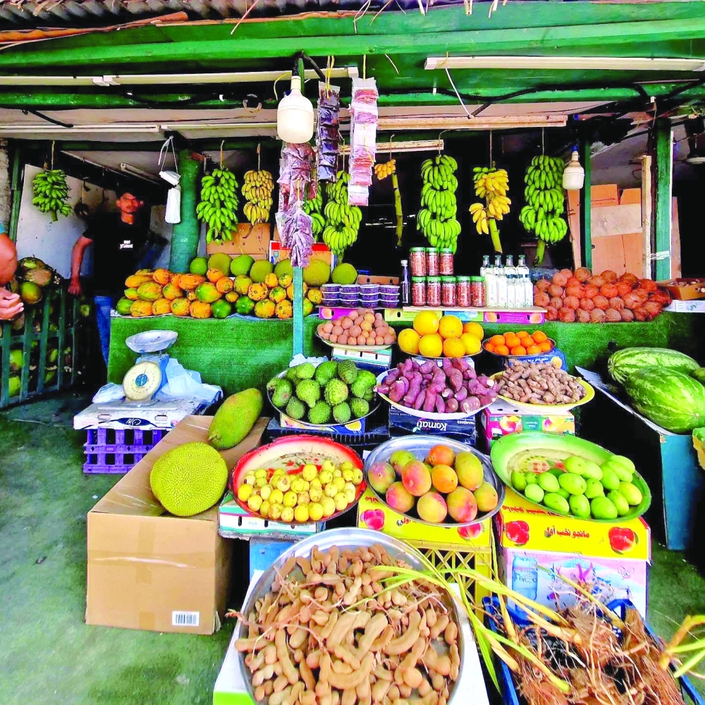 Dhofar produces a variety of tropical fruits, including coconuts, bananas, lemons and guavas