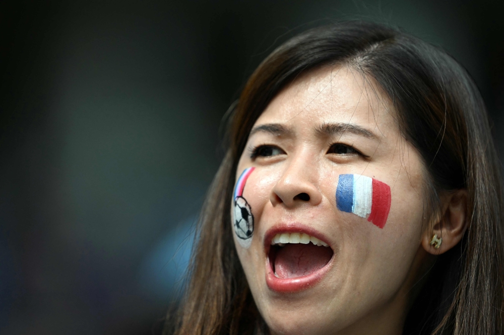 FBLWC-2026-MATCH103-FRA-ENG-FANS