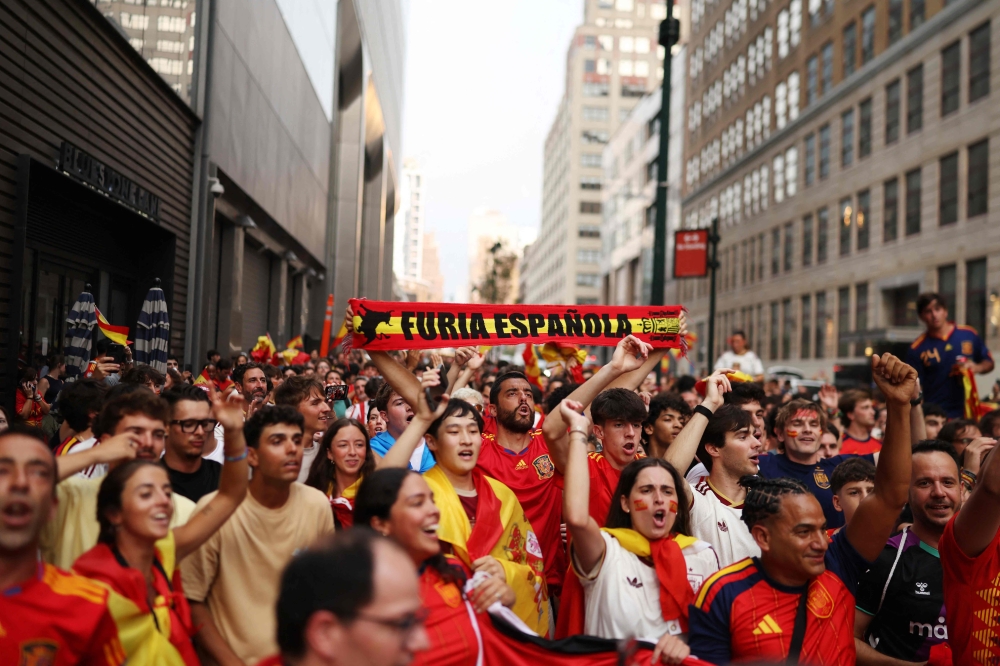 TOPSHOTSTOPSHOT-US-FBL-WC-2026-FANS