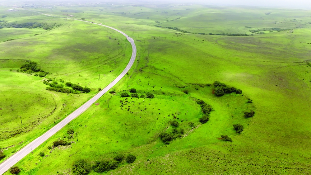 For many years, family camping was a familiar feature of Khareef life in open areas of Dhofar, particularly around Atin, near Salalah.