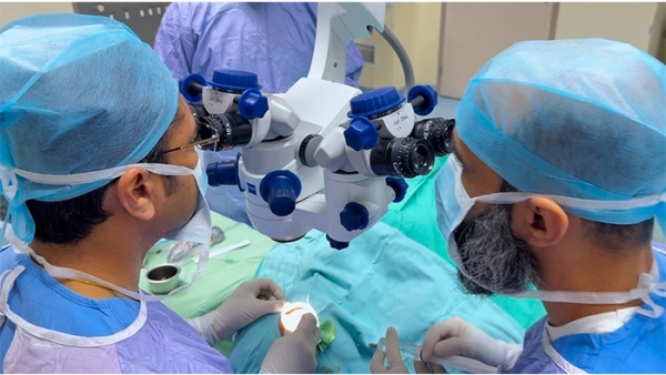 Al Rustaq Hospital performs advanced endoscopic nasal septal repair