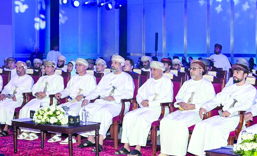 The ceremony was held under the auspices of Dr Mahad bin Said Baowain, Minister of Labour. - ONA