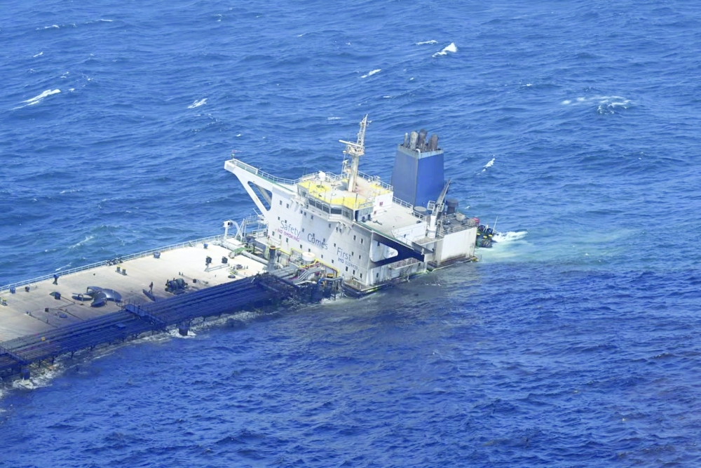 The ministry has intensified its efforts to mitigate the potential environmental impacts resulting from the vessel’s grounding.