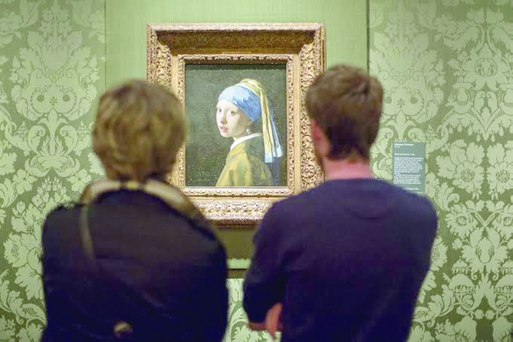 The iconic portrait, featuring a young woman in a blue and cream turban, returns to Japan for its fourth visit.