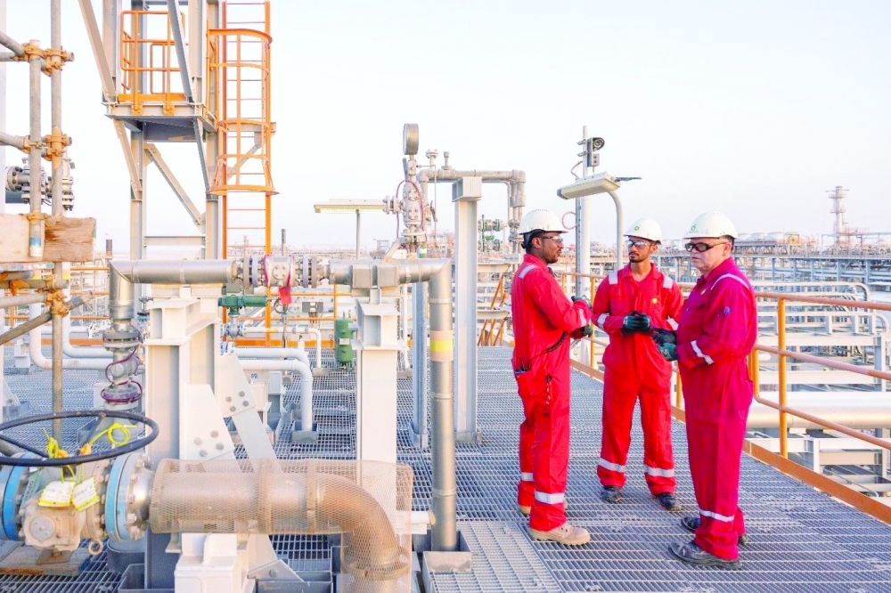 Net gas revenue rose 36 per cent to RO 593 million from RO 436 million, an increase of RO 157 million.



