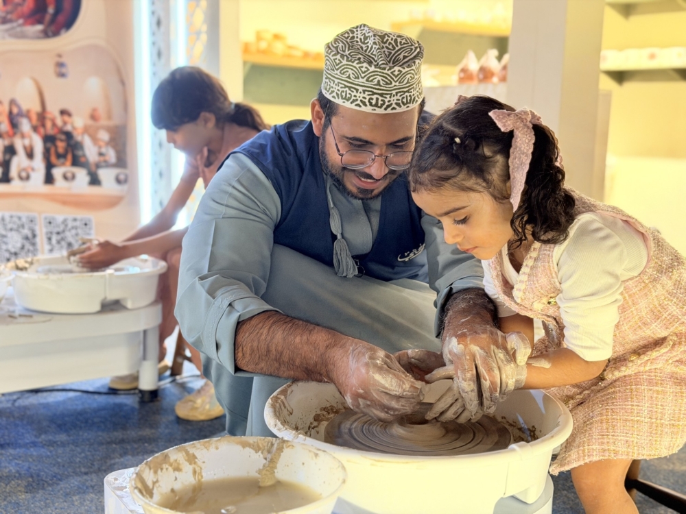 The Forum aimed to promote Omani craft heritage and support craft entrepreneurs.