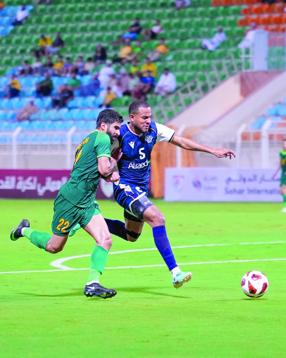 Al Nahda host promoted Al Musannah at Al Buraimi Sports Complex in the opening match.