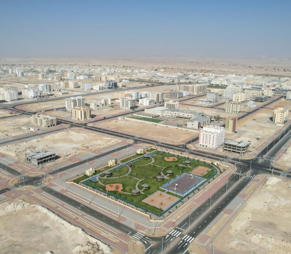 The initiative aims to engage young talent in developing a distinctive environmental and urban project that combines the expansion of green spaces with the creation of attractive public areas.