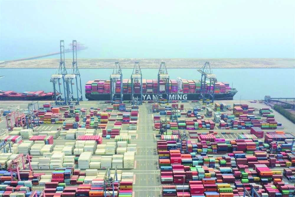 The value of re-exports rose by 20 per cent to reach RO 978 million, compared with RO 815 million during the same period last year.