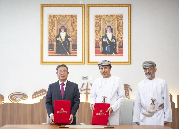 Two agreements signed to develop mining areas