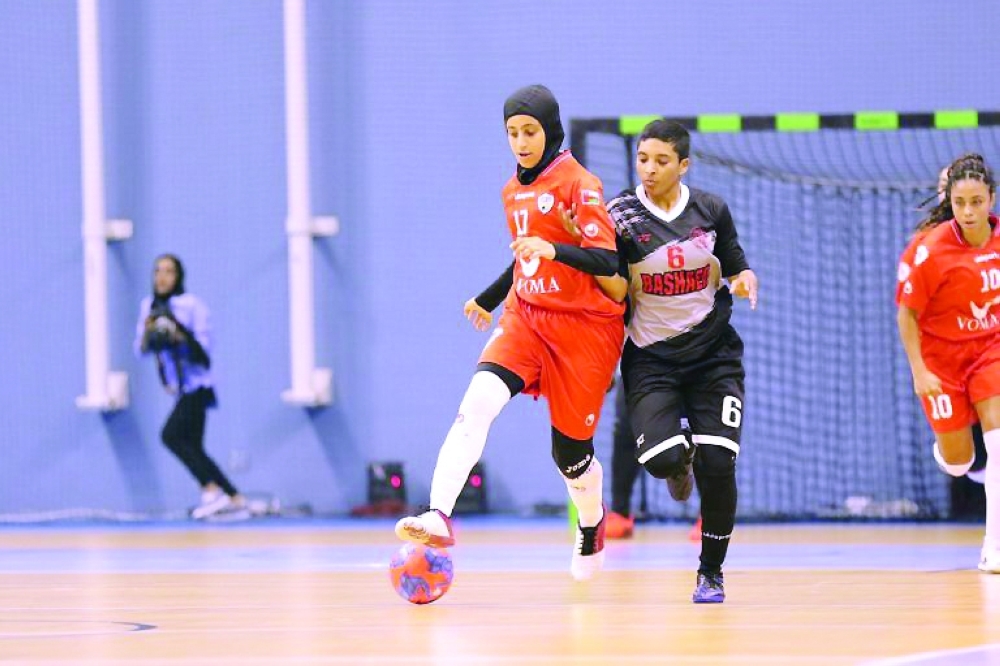 The champions will receive RO 5,000, the league shield and 25 gold medals.