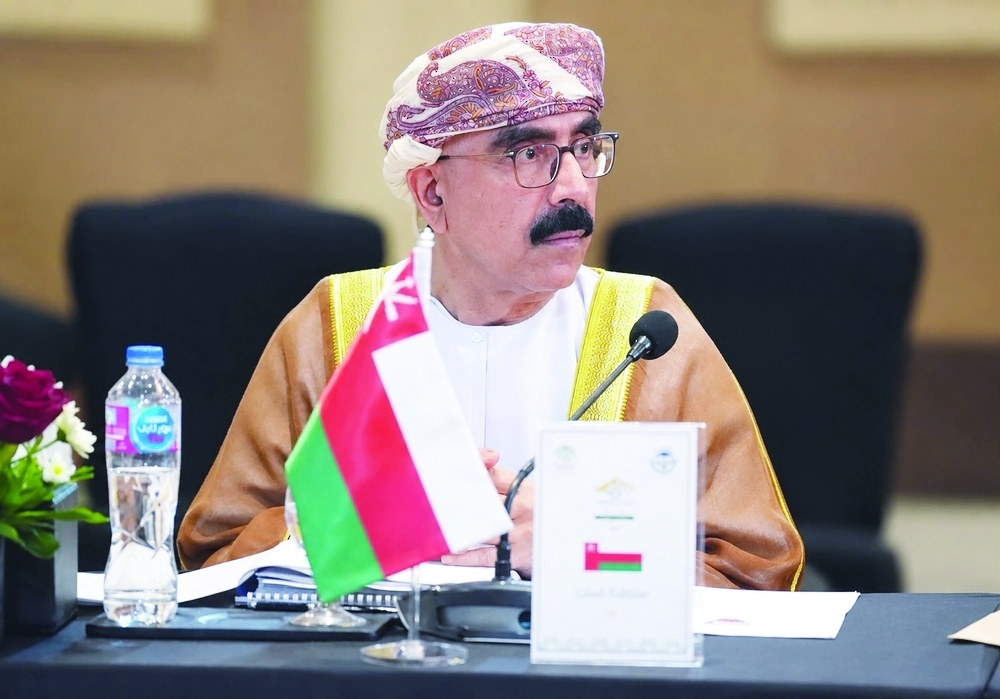 The meeting reviewed the Union's activities over the past period. — ONA