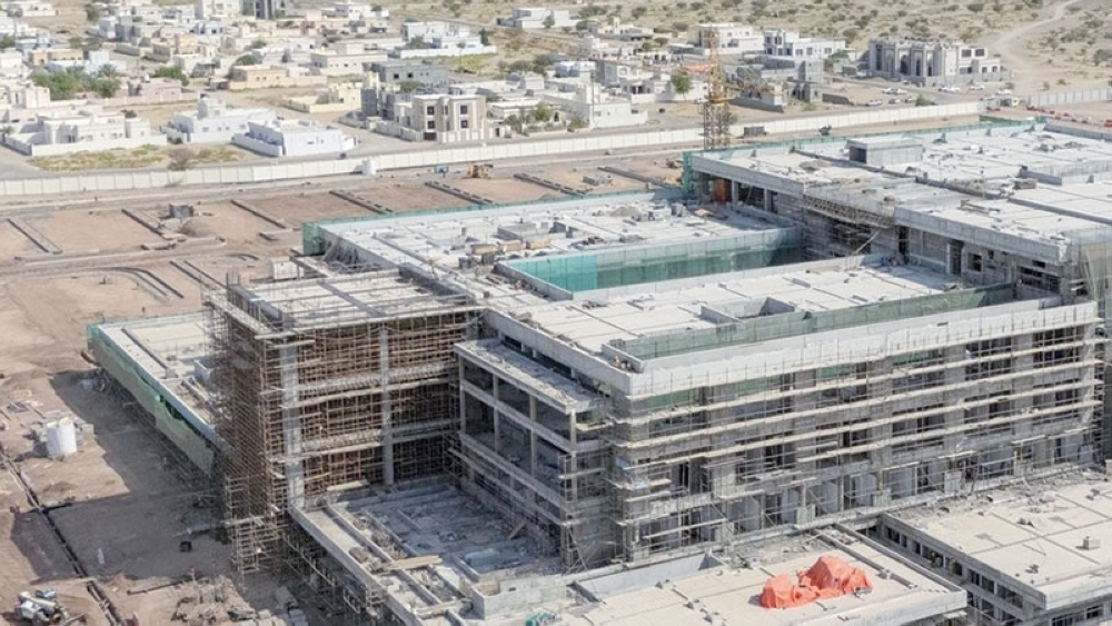 The projects in Ja’alan Bani Bu Ali, Ja’alan Bani Bu Hassan and Al Kamil Wal Wafi cover roads, schools, healthcare facilities, agriculture, fisheries, aquaculture and environmental conservation.