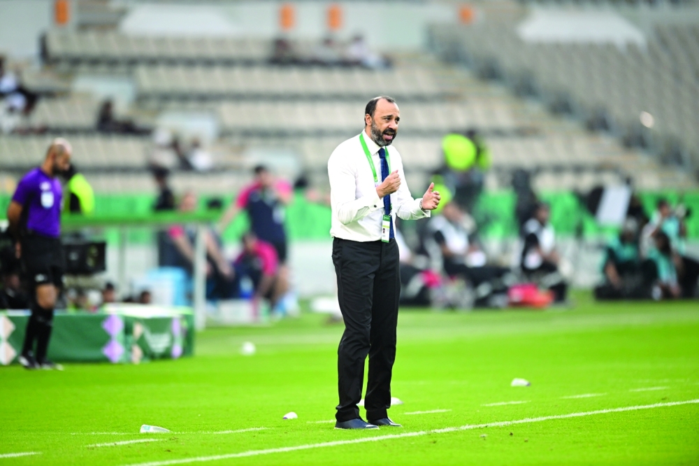 Oman head coach Tarik Sektioui during the match. — Abdulwahid al Hamadani