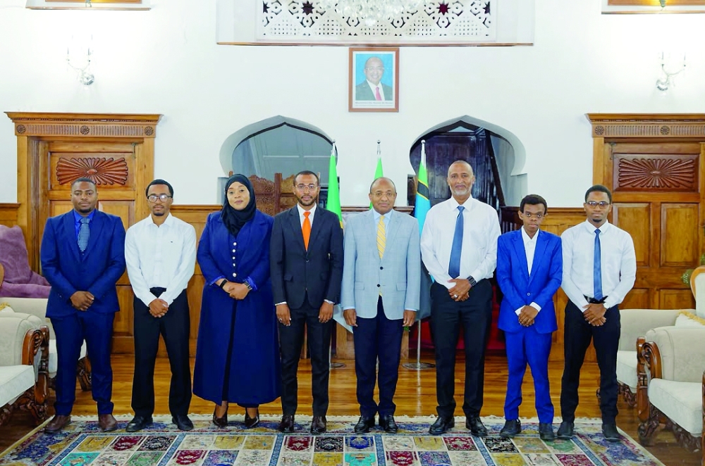 Officials of OSAS and ZASS held a meeting in Zanzibar.