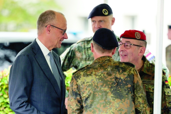 FINLAND PROBES BREAK-INS AT MPs' HOMES
