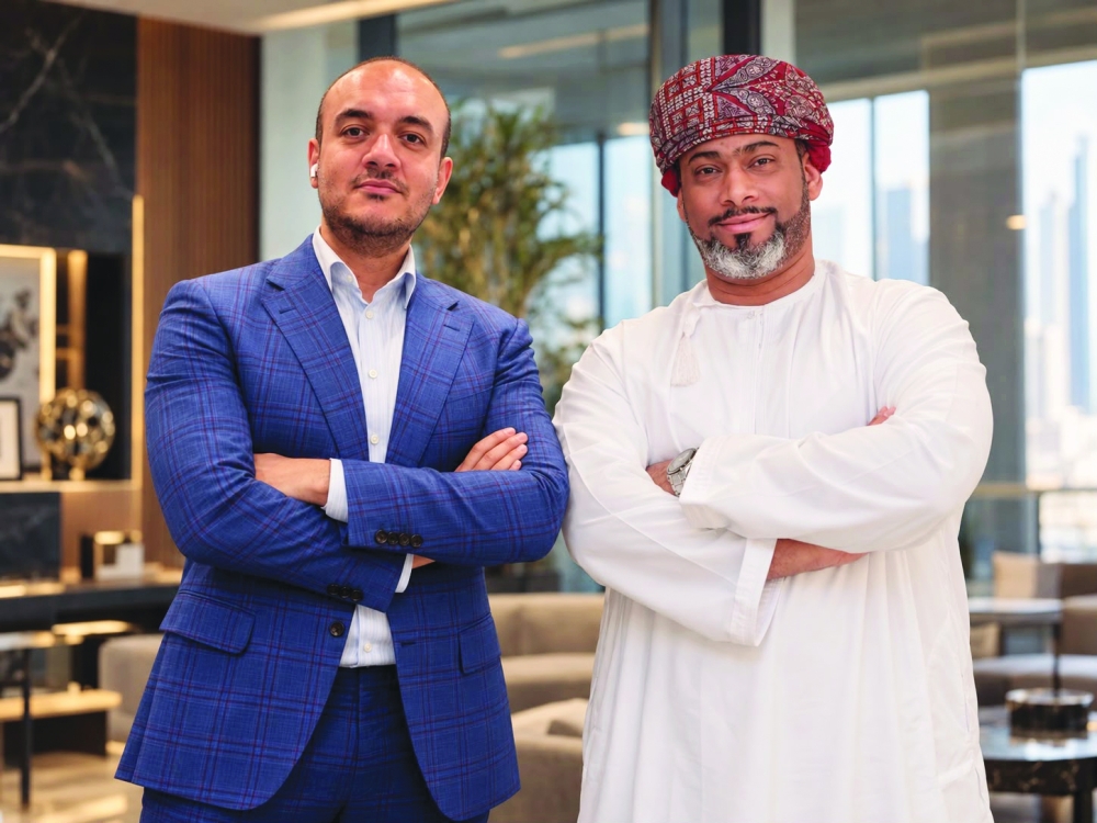 Azzan Moghrob al Asmi, Group Managing Director of Hema Energy and BBG  Murad Hümbətov, Energy Operations Director at BBG Energy.