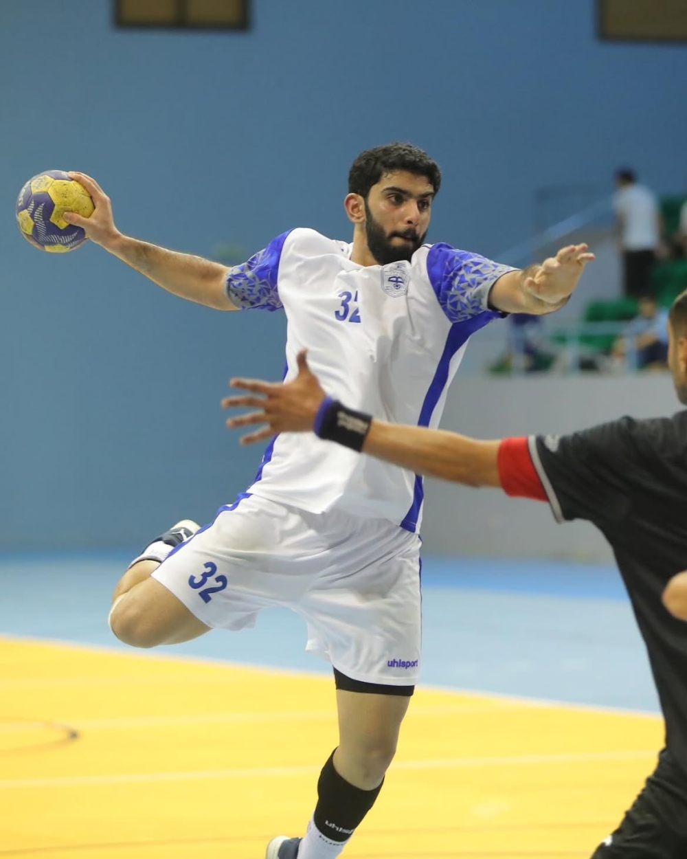 Abdulaziz al Saifi of Nizwa in action.