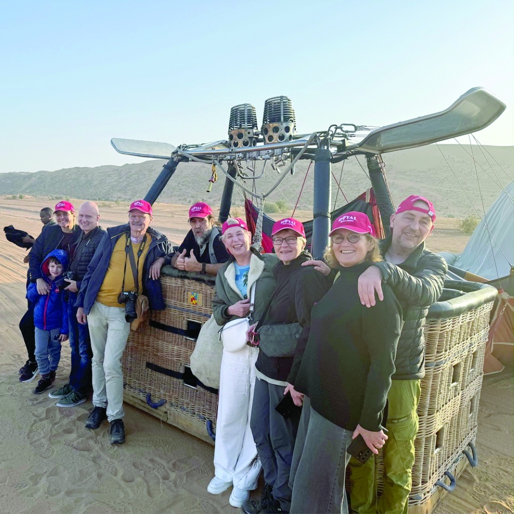 German traveller Claudia Hothausen, with Monika Matthias Nitsche and others in the desert