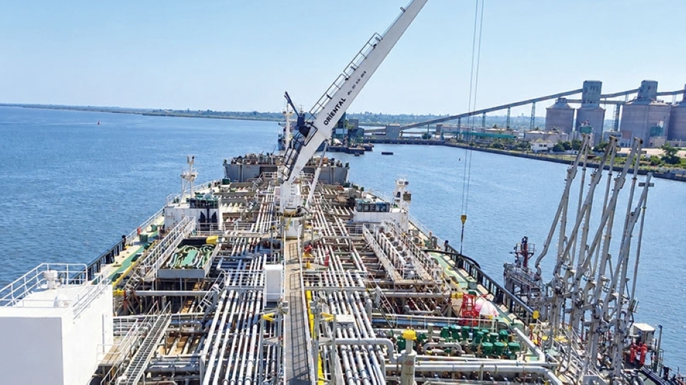 The shipment arrived at the Port of Matola in Mozambique, opening an alternative supply route for landlocked Botswana.