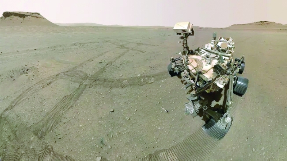 Nasa's Perseverance Mars rover has broken the interplanetary driving record, rolling past 45.16 km on the Red Planet.