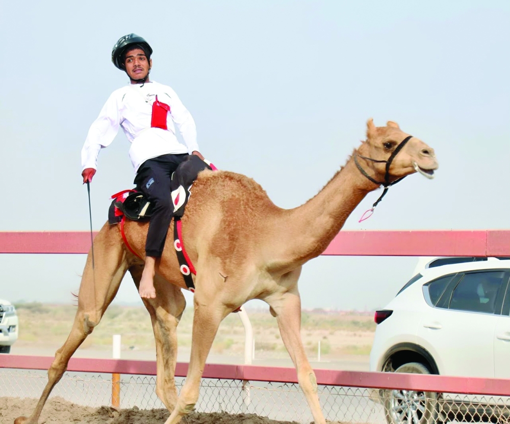 Dawood al Jahwari won the opening round of human rider races.