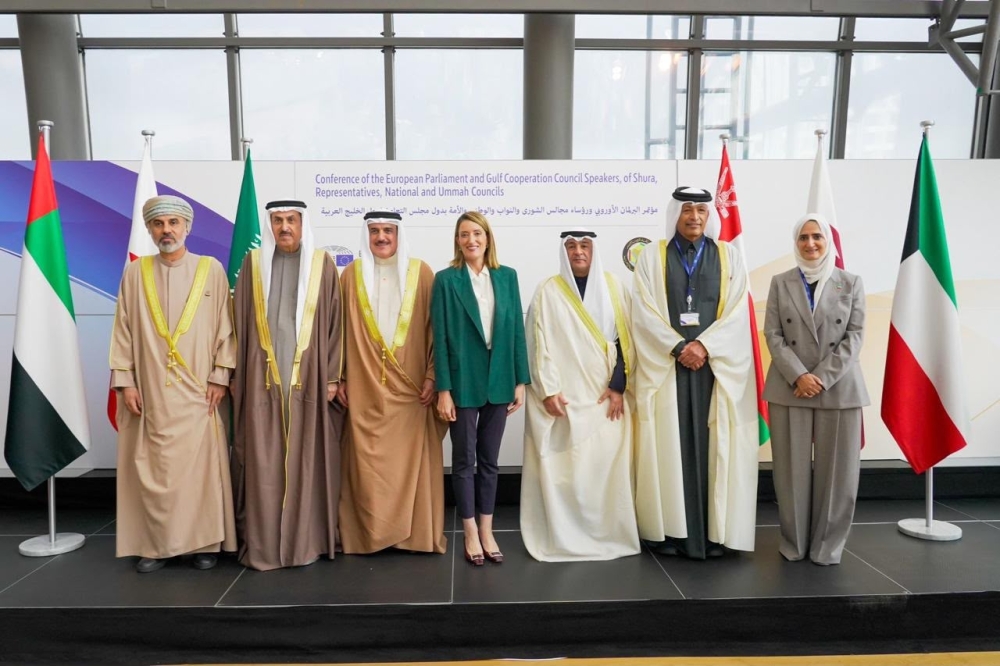 Khalid bin Hilal al Maawali, Chairman of Majlis Ash’shura, led the Omani delegation.