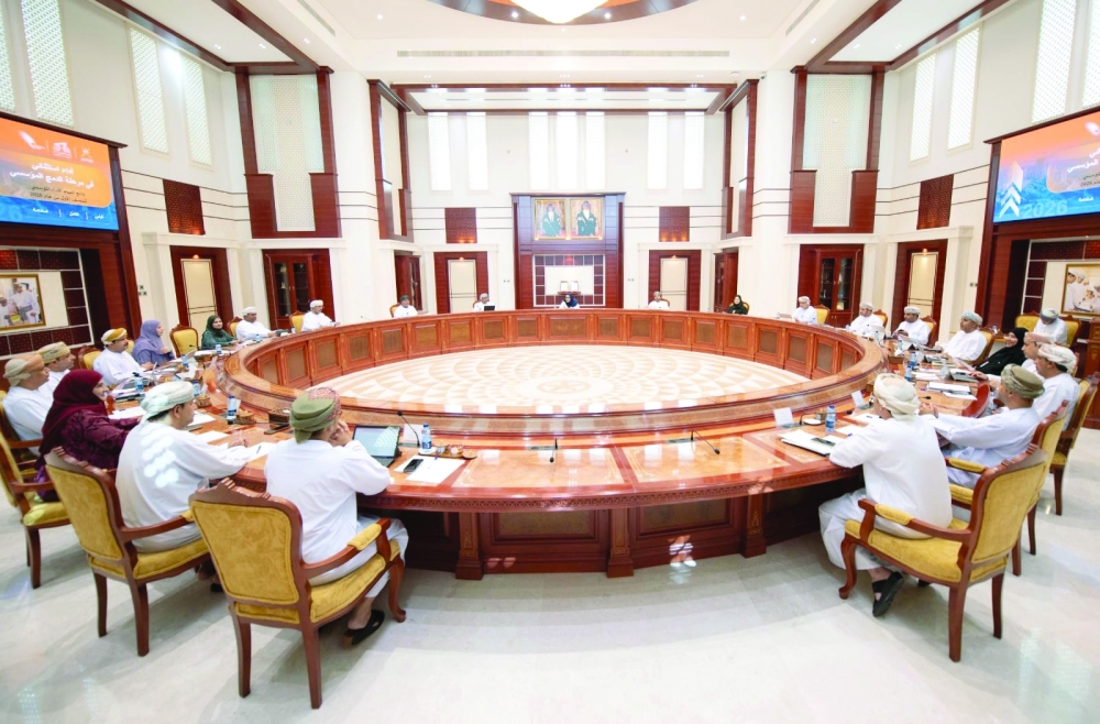 The attendees reviewed the results of the ministry’s institutional performance assessment.