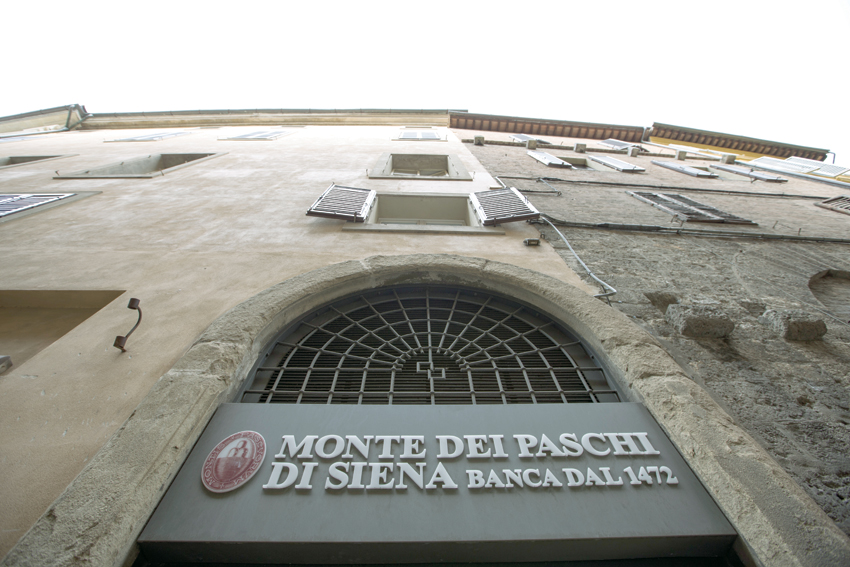 Italian govt to rescue MPS bank with $20.9bn package - Oman Observer