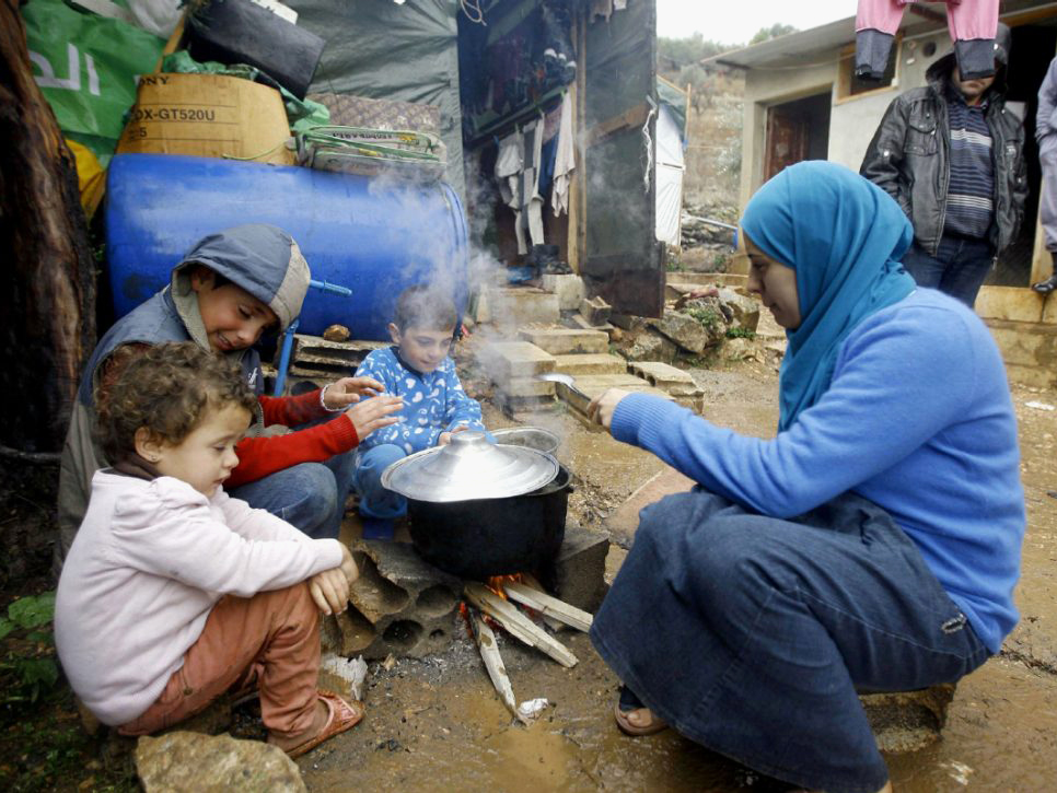 syria-aid.jpg.size.custom.crop.1086x725