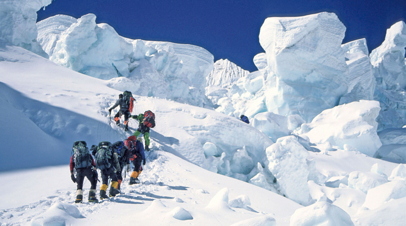 Mount_Everest_is_as_53970771