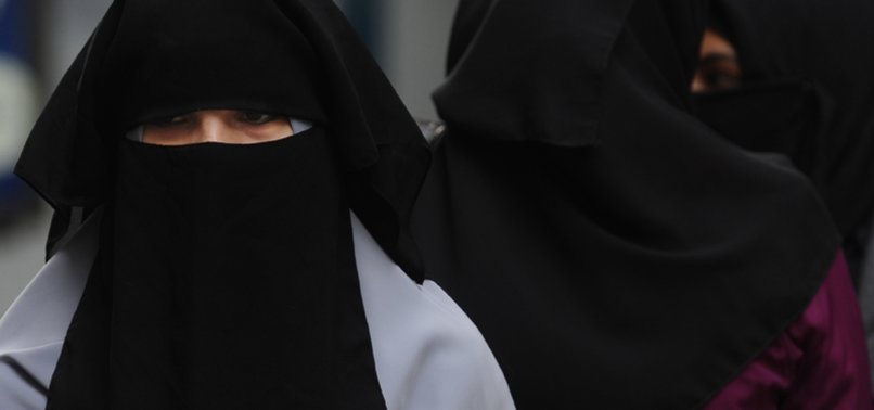 806x378-austrias-face-veil-ban-to-come-into-effect-on-october-1-1505997630233