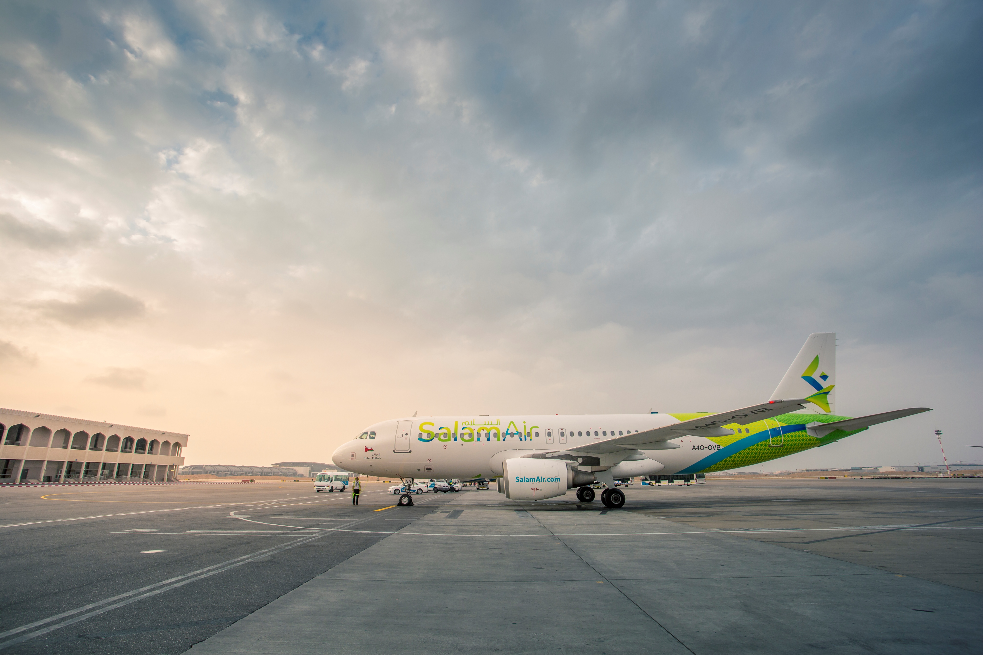 SalamAir aircraft photo