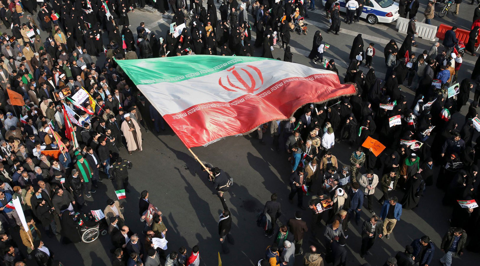 iran-protests-pro-government