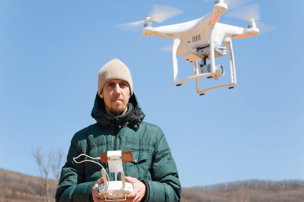 Govt mulls new law to regulate use of drones Oman Observer