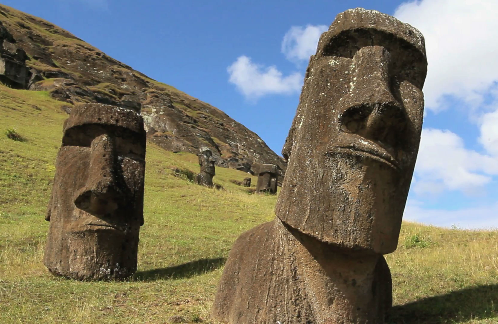 Chile to restrict tourists and non-locals on Easter Island - Oman Observer