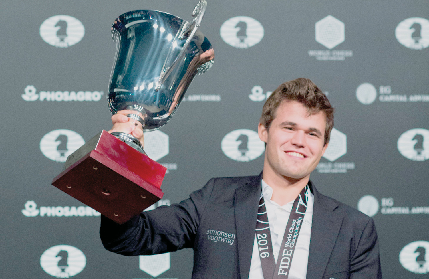Carlsen to defend chess crown against great American hope - Oman Observer